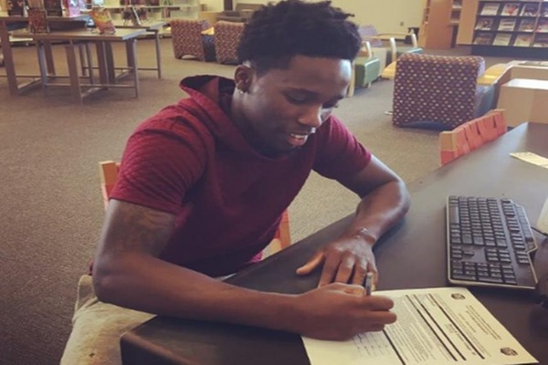 Edmond "Coriy" Reed from Laveen, Arizona Signs Letter of Intent to Bryant & Stratton College