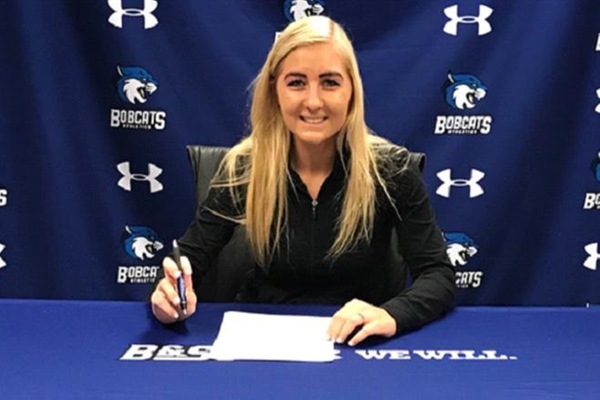 Lexi Oleniczak Signs Letter of Intent with BSC Women's Soccer Program
