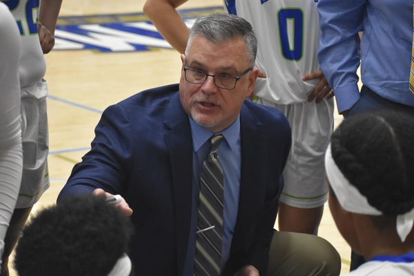 Bryant & Stratton College suffers opening round loss to #3 NIACC, 77-70