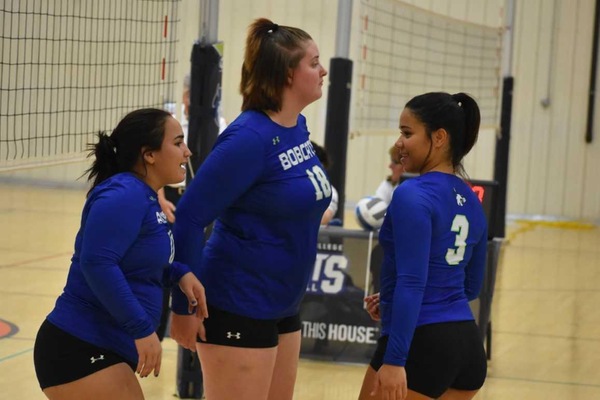 The Bryant & Stratton College volleyball team wins fourth match in-a-row